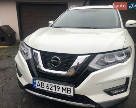 Белый Ниссан Rogue, объемом двигателя 2.49 л и пробегом 124 тыс. км за 17900 $, фото 1 на Automoto.ua