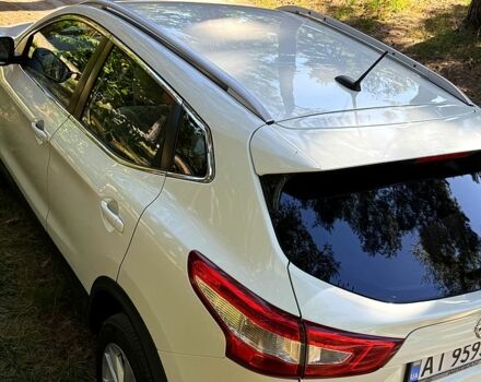 Белый Ниссан Rogue, объемом двигателя 2 л и пробегом 55 тыс. км за 15000 $, фото 5 на Automoto.ua