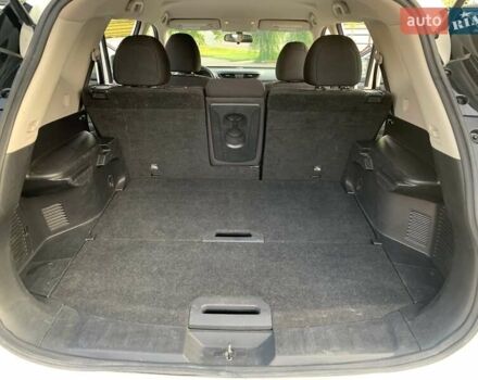 Білий Ніссан Rogue, об'ємом двигуна 2.49 л та пробігом 139 тис. км за 14800 $, фото 24 на Automoto.ua