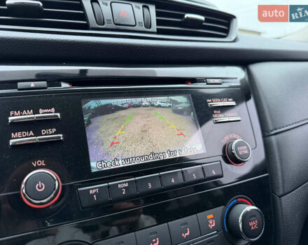 Белый Ниссан Rogue, объемом двигателя 2.5 л и пробегом 50 тыс. км за 16499 $, фото 56 на Automoto.ua