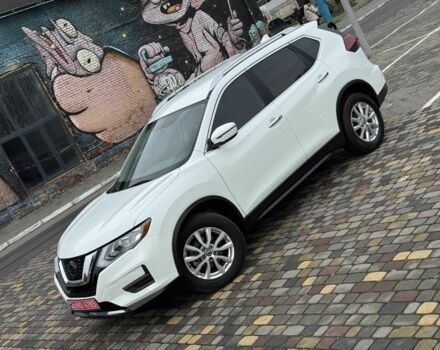 Белый Ниссан Rogue, объемом двигателя 2.5 л и пробегом 113 тыс. км за 14999 $, фото 2 на Automoto.ua