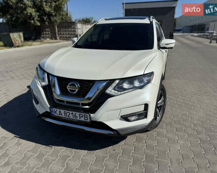 Білий Ніссан Rogue, об'ємом двигуна 2 л та пробігом 75 тис. км за 16700 $, фото 26 на Automoto.ua
