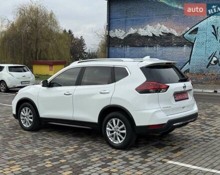 Белый Ниссан Rogue, объемом двигателя 2.5 л и пробегом 113 тыс. км за 14999 $, фото 4 на Automoto.ua