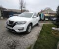 Білий Ніссан Rogue, об'ємом двигуна 0 л та пробігом 105 тис. км за 330 $, фото 1 на Automoto.ua