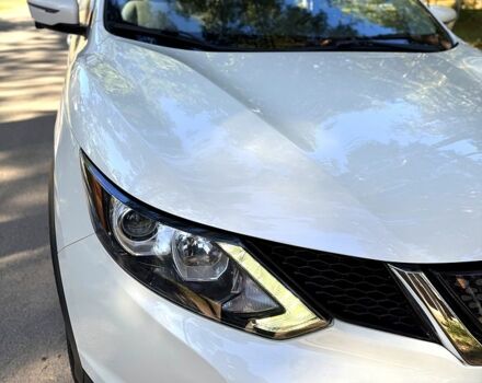 Белый Ниссан Rogue, объемом двигателя 2 л и пробегом 55 тыс. км за 15000 $, фото 2 на Automoto.ua