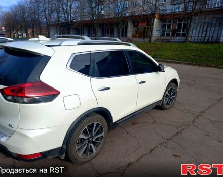 Белый Ниссан Rogue, объемом двигателя 2.5 л и пробегом 149 тыс. км за 18700 $, фото 3 на Automoto.ua