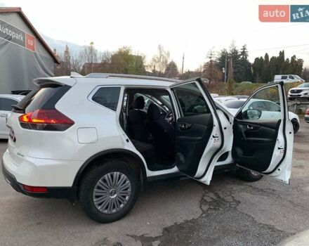 Белый Ниссан Rogue, объемом двигателя 2.5 л и пробегом 144 тыс. км за 14890 $, фото 18 на Automoto.ua