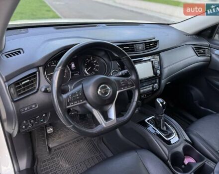 Белый Ниссан Rogue, объемом двигателя 2.49 л и пробегом 100 тыс. км за 15499 $, фото 13 на Automoto.ua