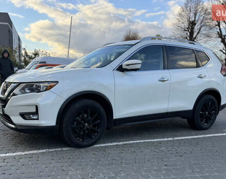 Белый Ниссан Rogue, объемом двигателя 2.49 л и пробегом 107 тыс. км за 15800 $, фото 5 на Automoto.ua