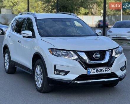 Белый Ниссан Rogue, объемом двигателя 2.49 л и пробегом 100 тыс. км за 15499 $, фото 1 на Automoto.ua