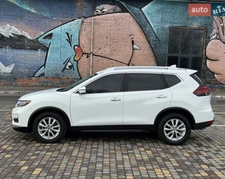 Белый Ниссан Rogue, объемом двигателя 2.5 л и пробегом 113 тыс. км за 14999 $, фото 2 на Automoto.ua