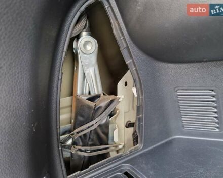 Белый Ниссан Rogue, объемом двигателя 2.5 л и пробегом 106 тыс. км за 15300 $, фото 32 на Automoto.ua