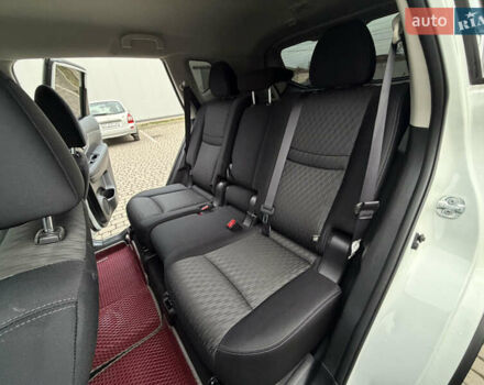 Белый Ниссан Rogue, объемом двигателя 2.5 л и пробегом 50 тыс. км за 16499 $, фото 30 на Automoto.ua