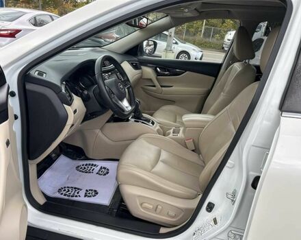 Білий Ніссан Rogue, об'ємом двигуна 2.5 л та пробігом 50 тис. км за 12900 $, фото 6 на Automoto.ua