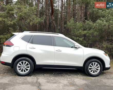 Белый Ниссан Rogue, объемом двигателя 0 л и пробегом 75 тыс. км за 17500 $, фото 23 на Automoto.ua
