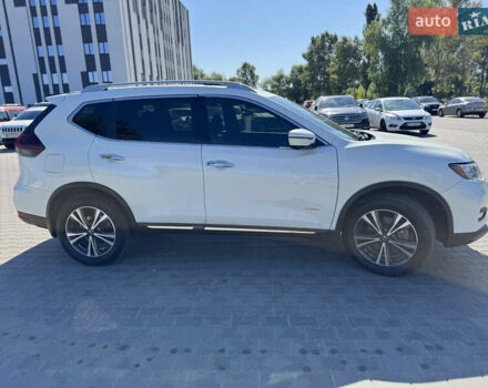 Білий Ніссан Rogue, об'ємом двигуна 2 л та пробігом 75 тис. км за 16700 $, фото 17 на Automoto.ua