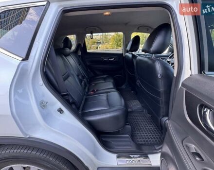 Белый Ниссан Rogue, объемом двигателя 2.49 л и пробегом 100 тыс. км за 15499 $, фото 55 на Automoto.ua