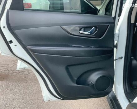 Белый Ниссан Rogue, объемом двигателя 2.5 л и пробегом 144 тыс. км за 14890 $, фото 21 на Automoto.ua