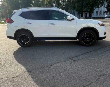 Белый Ниссан Rogue, объемом двигателя 2.5 л и пробегом 153 тыс. км за 16500 $, фото 7 на Automoto.ua