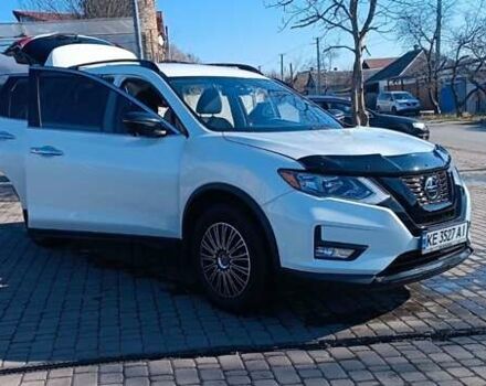 Білий Ніссан Rogue, об'ємом двигуна 2.49 л та пробігом 146 тис. км за 17300 $, фото 4 на Automoto.ua