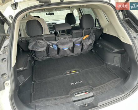 Белый Ниссан Rogue, объемом двигателя 2.49 л и пробегом 73 тыс. км за 18400 $, фото 18 на Automoto.ua