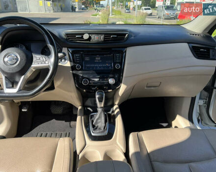 Білий Ніссан Rogue, об'ємом двигуна 2.5 л та пробігом 117 тис. км за 17800 $, фото 9 на Automoto.ua