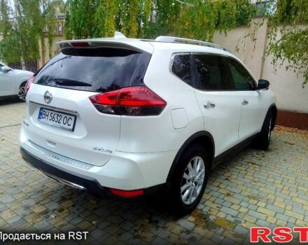 Белый Ниссан Rogue, объемом двигателя 2.5 л и пробегом 60 тыс. км за 17200 $, фото 3 на Automoto.ua