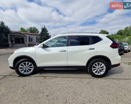 Белый Ниссан Rogue, объемом двигателя 2.5 л и пробегом 106 тыс. км за 15300 $, фото 7 на Automoto.ua