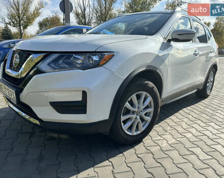 Белый Ниссан Rogue, объемом двигателя 2.49 л и пробегом 73 тыс. км за 18400 $, фото 10 на Automoto.ua
