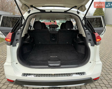 Белый Ниссан Rogue, объемом двигателя 2.5 л и пробегом 50 тыс. км за 16499 $, фото 26 на Automoto.ua