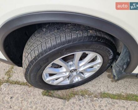 Белый Ниссан Rogue, объемом двигателя 2.5 л и пробегом 106 тыс. км за 15300 $, фото 13 на Automoto.ua