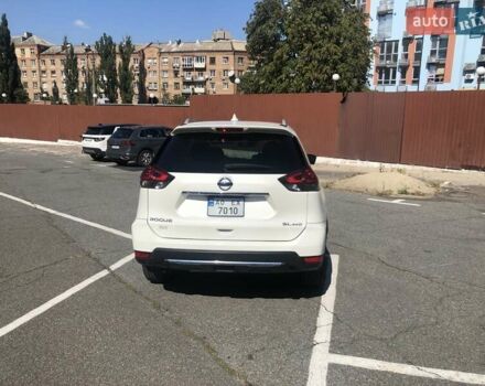 Білий Ніссан Rogue, об'ємом двигуна 2.49 л та пробігом 108 тис. км за 19100 $, фото 4 на Automoto.ua