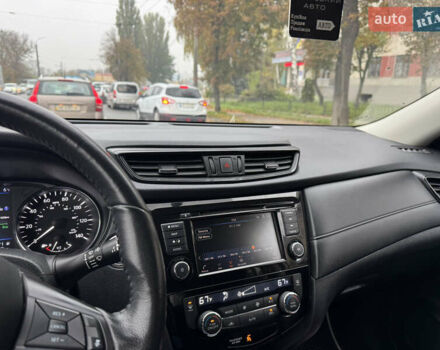 Белый Ниссан Rogue, объемом двигателя 2.49 л и пробегом 107 тыс. км за 15800 $, фото 14 на Automoto.ua