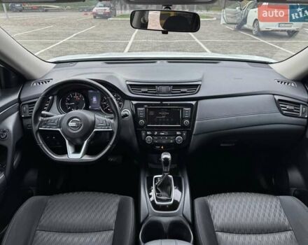 Белый Ниссан Rogue, объемом двигателя 2.5 л и пробегом 113 тыс. км за 14999 $, фото 16 на Automoto.ua