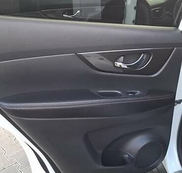 Білий Ніссан Rogue, об'ємом двигуна 2.49 л та пробігом 67 тис. км за 17400 $, фото 47 на Automoto.ua