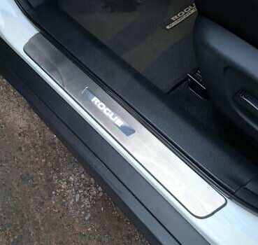 Білий Ніссан Rogue, об'ємом двигуна 2.49 л та пробігом 67 тис. км за 17400 $, фото 43 на Automoto.ua