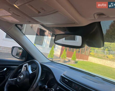 Білий Ніссан Rogue, об'ємом двигуна 2.49 л та пробігом 76 тис. км за 17500 $, фото 3 на Automoto.ua