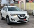 Белый Ниссан Rogue, объемом двигателя 2.5 л и пробегом 144 тыс. км за 14890 $, фото 2 на Automoto.ua