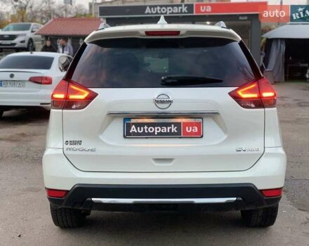 Белый Ниссан Rogue, объемом двигателя 2.5 л и пробегом 144 тыс. км за 14890 $, фото 7 на Automoto.ua