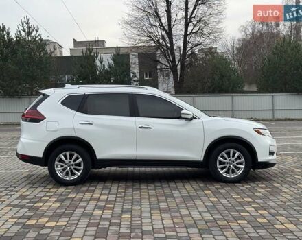 Белый Ниссан Rogue, объемом двигателя 2.5 л и пробегом 113 тыс. км за 14999 $, фото 9 на Automoto.ua