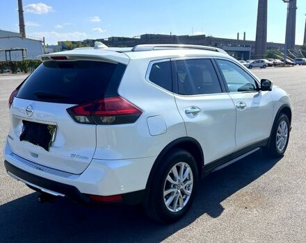 Белый Ниссан Rogue, объемом двигателя 2.5 л и пробегом 100 тыс. км за 15200 $, фото 1 на Automoto.ua