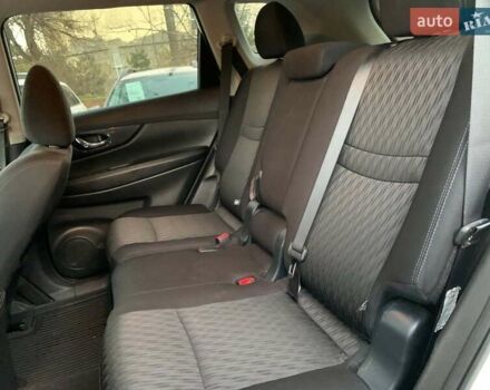 Белый Ниссан Rogue, объемом двигателя 2.5 л и пробегом 144 тыс. км за 14890 $, фото 22 на Automoto.ua