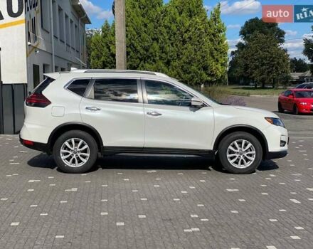 Білий Ніссан Rogue, об'ємом двигуна 2.49 л та пробігом 138 тис. км за 16500 $, фото 2 на Automoto.ua