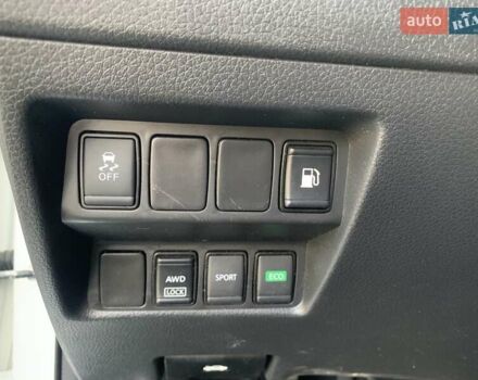 Білий Ніссан Rogue, об'ємом двигуна 2.49 л та пробігом 139 тис. км за 14800 $, фото 28 на Automoto.ua