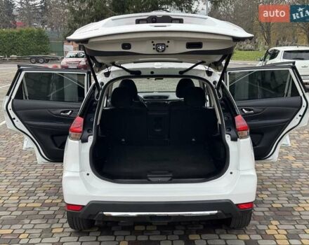 Белый Ниссан Rogue, объемом двигателя 2.5 л и пробегом 113 тыс. км за 14999 $, фото 14 на Automoto.ua