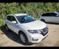 Білий Ніссан Rogue, об'ємом двигуна 0 л та пробігом 160 тис. км за 12000 $, фото 1 на Automoto.ua