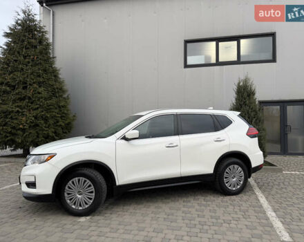 Белый Ниссан Rogue, объемом двигателя 2.5 л и пробегом 50 тыс. км за 16499 $, фото 6 на Automoto.ua