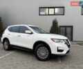 Белый Ниссан Rogue, объемом двигателя 2.5 л и пробегом 50 тыс. км за 16499 $, фото 2 на Automoto.ua