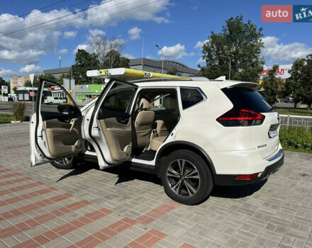 Білий Ніссан Rogue, об'ємом двигуна 2.5 л та пробігом 117 тис. км за 17800 $, фото 14 на Automoto.ua