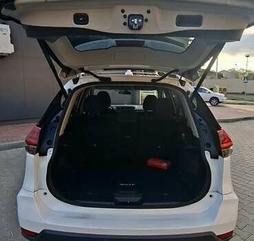 Білий Ніссан Rogue, об'ємом двигуна 2.49 л та пробігом 67 тис. км за 17400 $, фото 51 на Automoto.ua